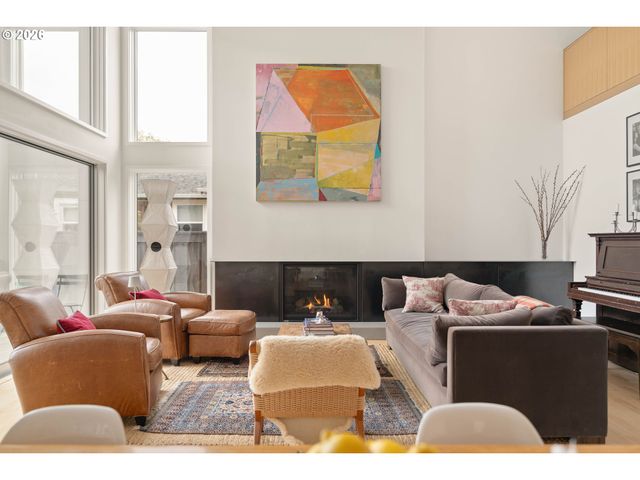 3576 Ne BRYCE St, Portland, OR 97212