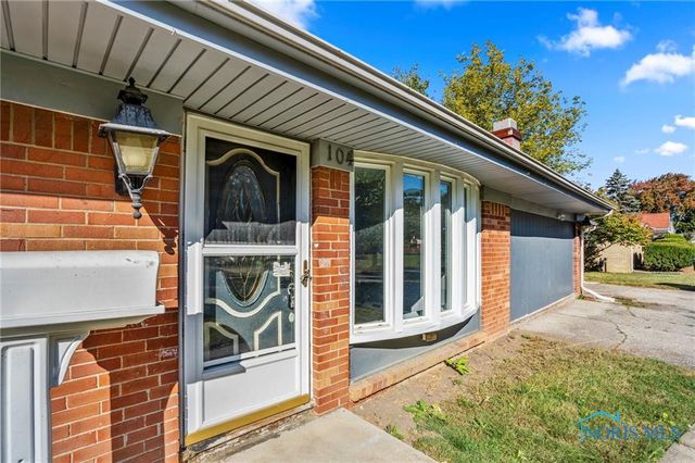 104 Chorus Lane, Toledo, OH 43615