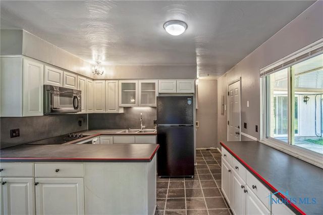 104 Chorus Lane, Toledo, OH 43615