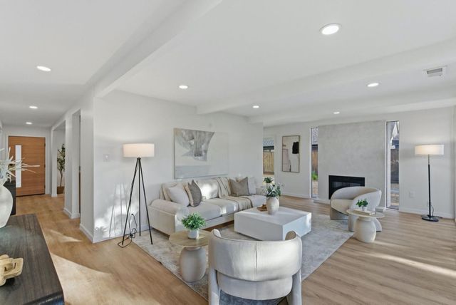 1708 Yorktown Road, San Mateo, CA 94402