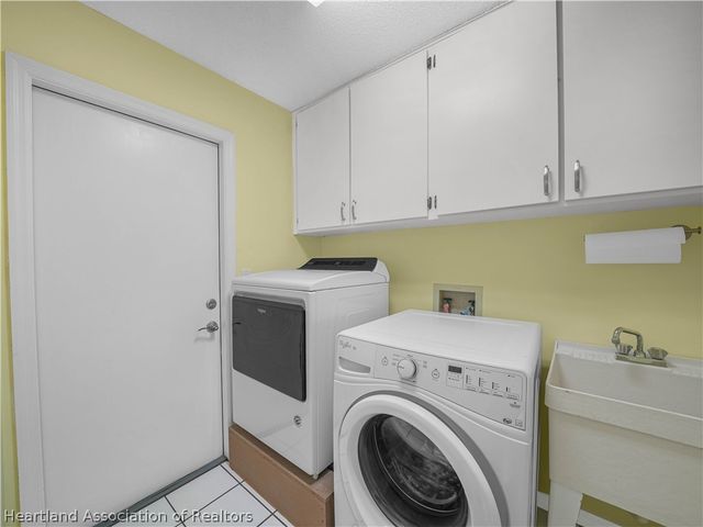 4411 Pitching Wedge Way, Sebring, FL 33872