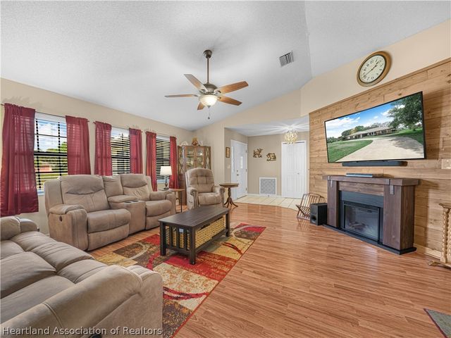 4411 Pitching Wedge Way, Sebring, FL 33872