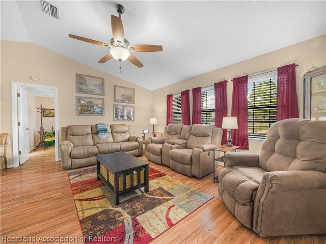 4411 Pitching Wedge Way, Sebring, FL 33872