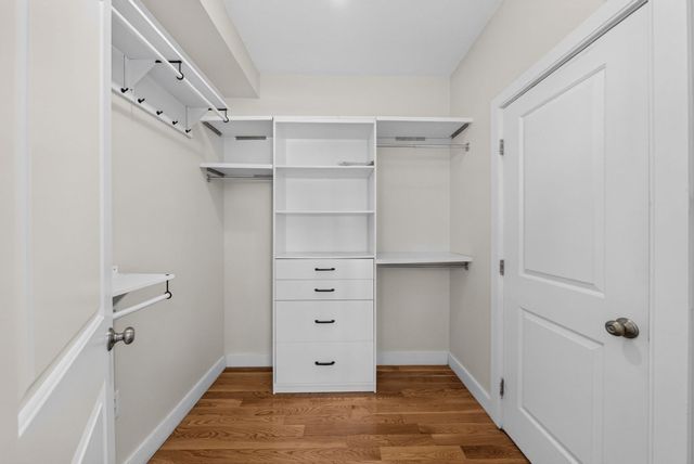 96 Neponset Ave 1, Boston, MA 02122