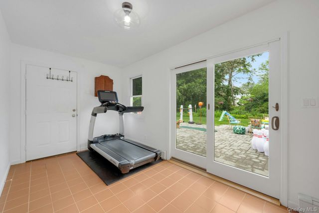 31 Pierce Drive, Pleasantville, NY 10570