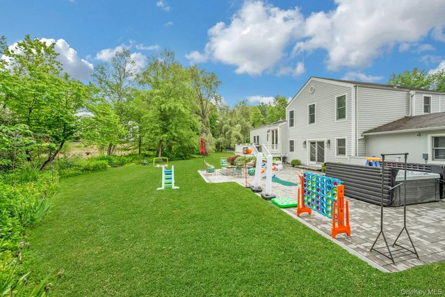 31 Pierce Drive, Pleasantville, NY 10570