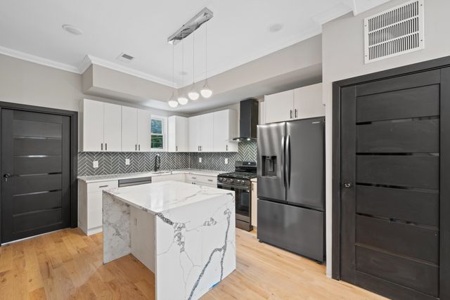 3459 KENNEDY BLVD, Jc, Heights, NJ 07307