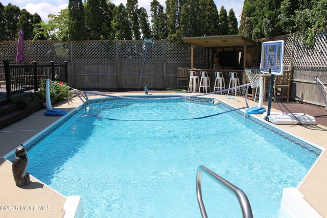 416 Blodgett Avenue, Point Pleasant Beach, NJ 08742