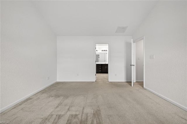 134 Blessing Cir, Suffolk, VA 23434