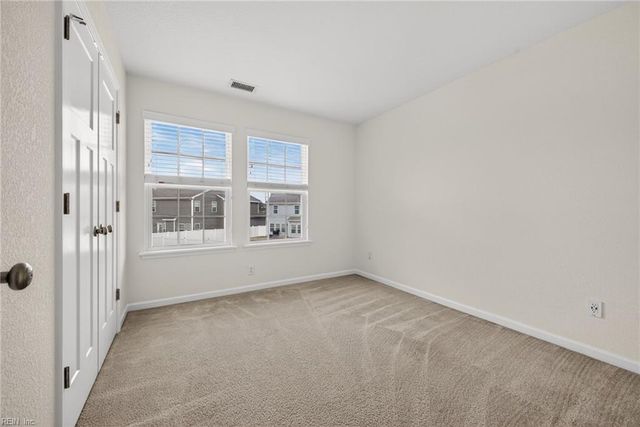 134 Blessing Cir, Suffolk, VA 23434
