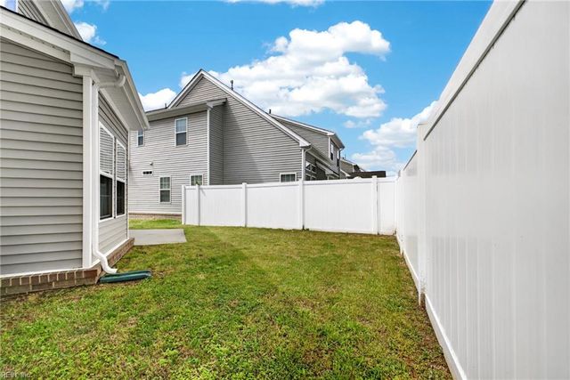 134 Blessing Cir, Suffolk, VA 23434