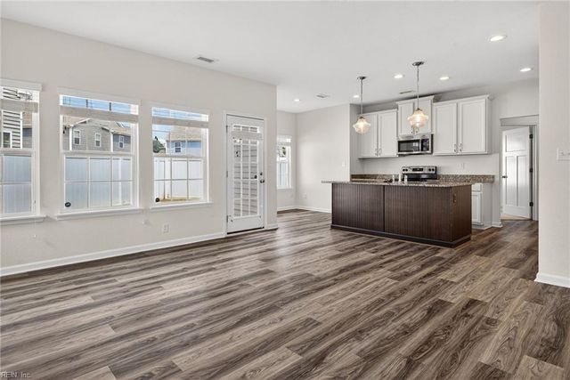 134 Blessing Cir, Suffolk, VA 23434