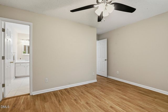 1220 Stoneferry Lane, Raleigh, NC 27606