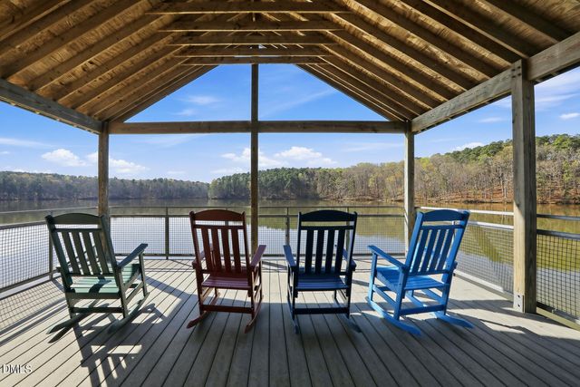 1220 Stoneferry Lane, Raleigh, NC 27606