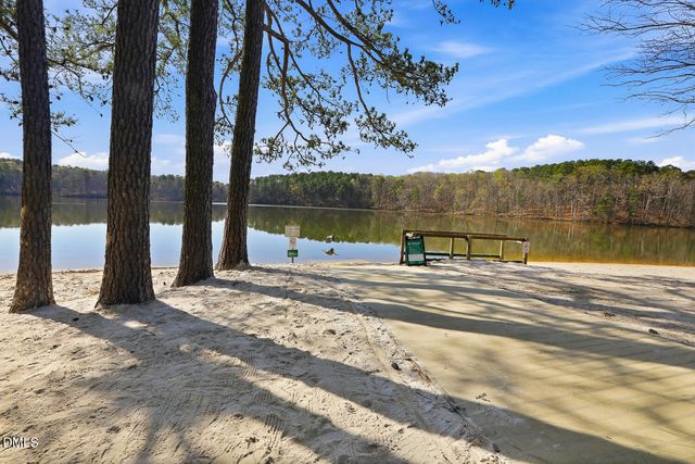 1220 Stoneferry Lane, Raleigh, NC 27606