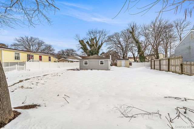 9 Deer Street, Wyandanch, NY 11798