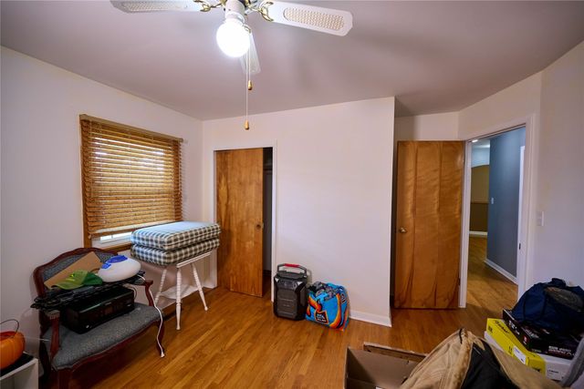 303 N 19th Avenue W, Newton, IA 50208