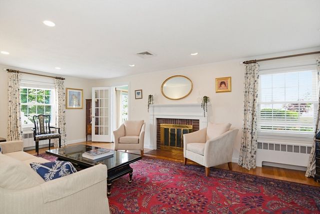 81 Brettwood Road, Belmont, MA 02478