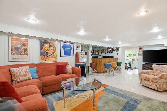 81 Brettwood Road, Belmont, MA 02478