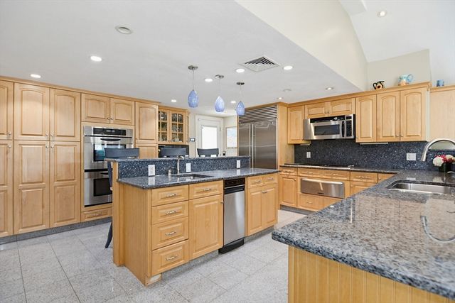 81 Brettwood Road, Belmont, MA 02478