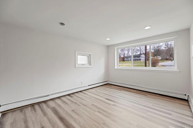 18 Lakeview Road, Carmel, NY 10512