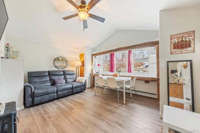 18 Lakeview Road, Carmel, NY 10512