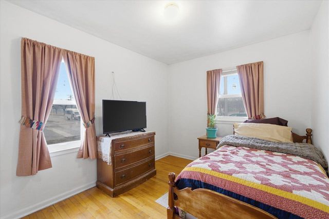 4380 N 51st BOULEVARD, Milwaukee, WI 53216