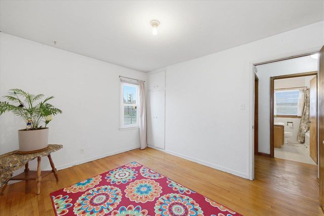 4380 N 51st BOULEVARD, Milwaukee, WI 53216