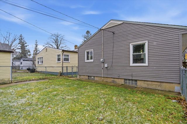 4380 N 51st BOULEVARD, Milwaukee, WI 53216