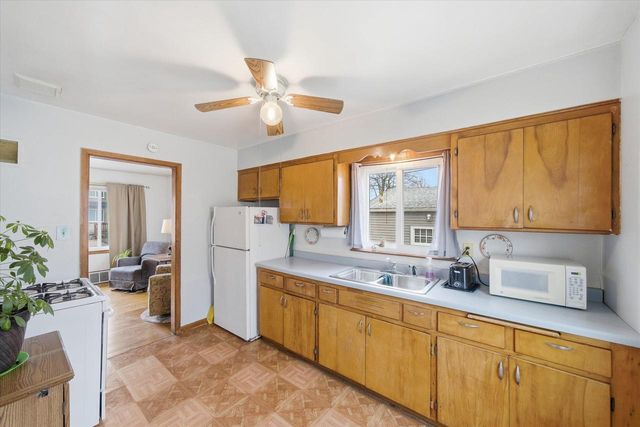 4380 N 51st BOULEVARD, Milwaukee, WI 53216