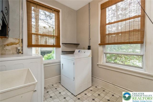 640 High Street, Bethlehem City, PA 18018