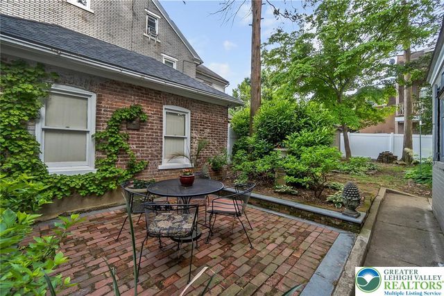 640 High Street, Bethlehem City, PA 18018