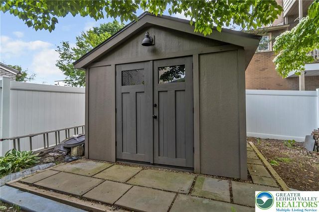640 High Street, Bethlehem City, PA 18018