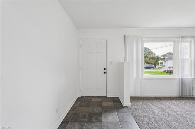 103 Sequoia RD, Portsmouth, VA 23701