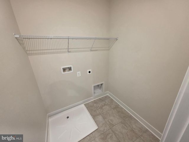 505 WILLOWSHIRE ST, Middle River, MD 21220