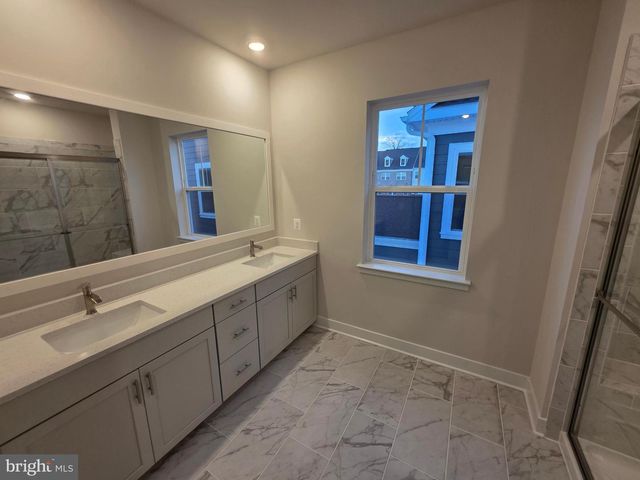 505 WILLOWSHIRE ST, Middle River, MD 21220