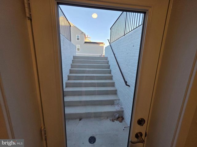 505 WILLOWSHIRE ST, Middle River, MD 21220