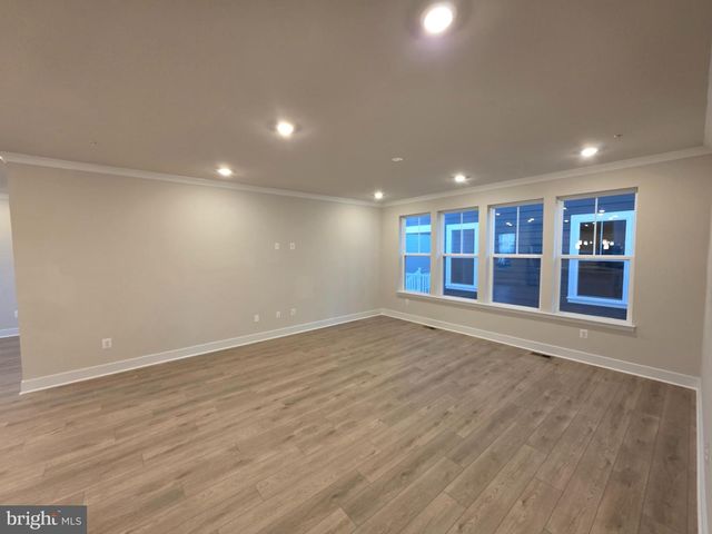 505 WILLOWSHIRE ST, Middle River, MD 21220