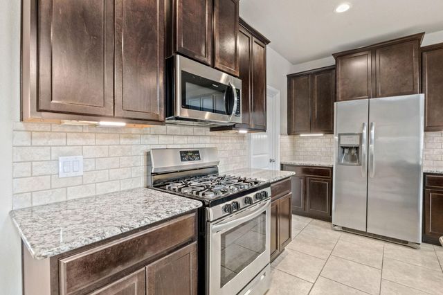 2719 Kaman Lane, Pearland, TX 77581