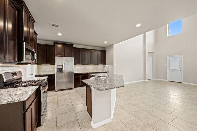 2719 Kaman Lane, Pearland, TX 77581