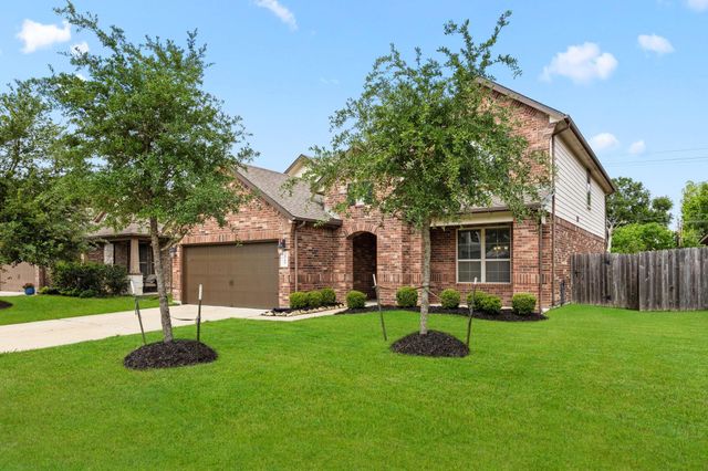 2719 Kaman Lane, Pearland, TX 77581