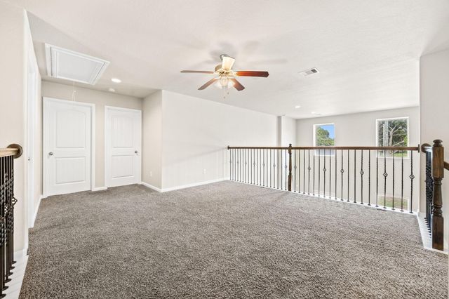 2719 Kaman Lane, Pearland, TX 77581