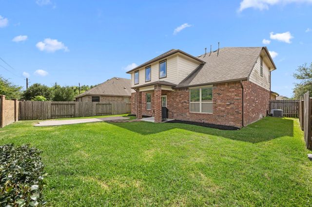 2719 Kaman Lane, Pearland, TX 77581