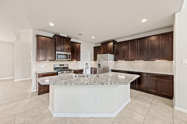 2719 Kaman Lane, Pearland, TX 77581