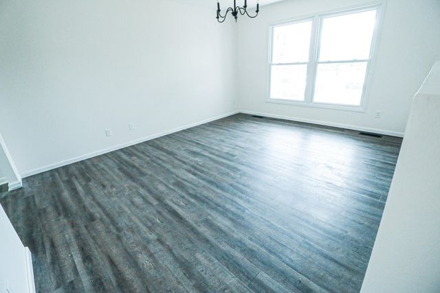 750 N Meridian Road, Valparaiso, IN 46385