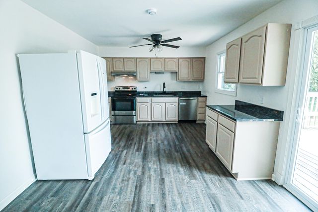 750 N Meridian Road, Valparaiso, IN 46385
