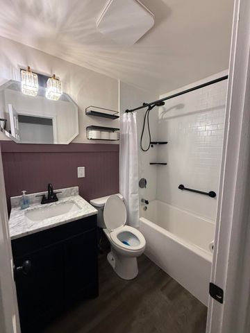 750 N Meridian Road, Valparaiso, IN 46385