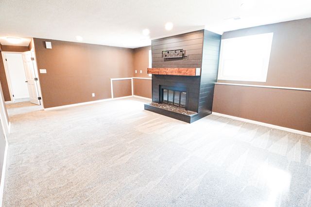 750 N Meridian Road, Valparaiso, IN 46385