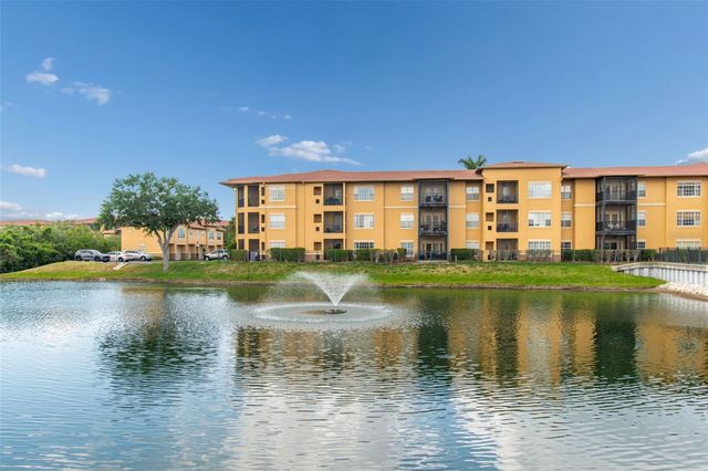 4304 BAYSIDE VILLAGE DRIVE 204, Tampa, FL 33615
