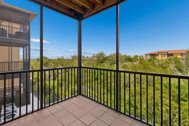 4304 BAYSIDE VILLAGE DRIVE 204, Tampa, FL 33615